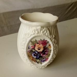 Vintage victorian candle warmer